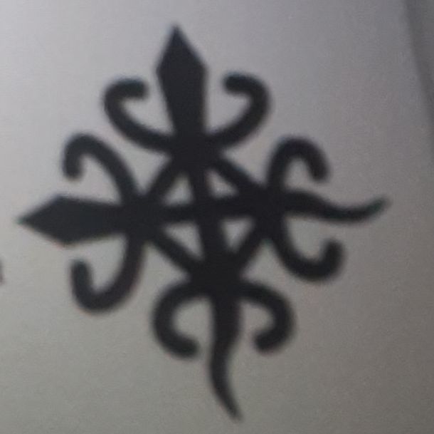 Pendentif en Bronze – Denkyem funune ( n° 22)