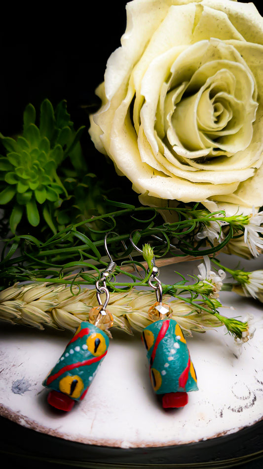 Pendientes de flores verdes - cuentas krobo africanas
