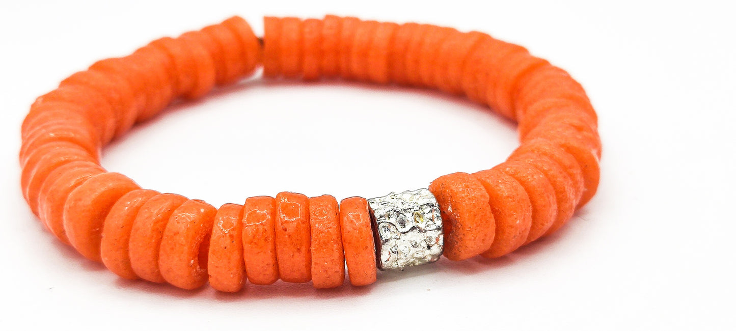 CAMÉLÉON ARGENT - bracelet orange- perles africaines krobo