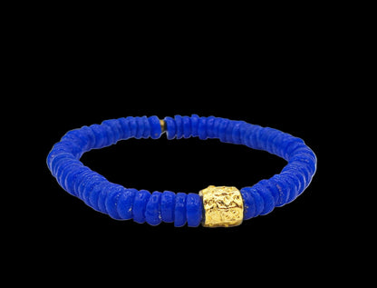 CAMÉLÉON DORÉ - Bracelet bleu- perles africaines krobo
