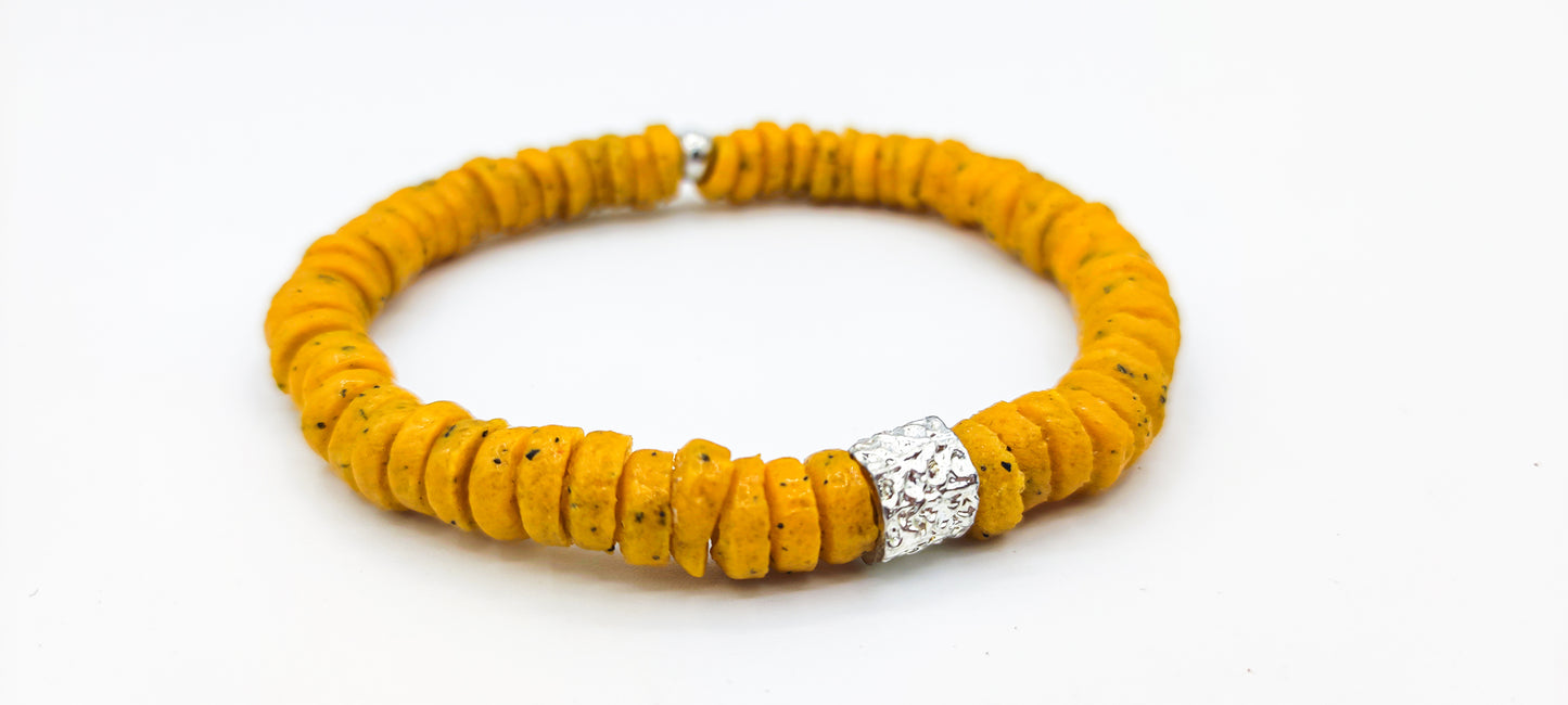 CAMÉLÉON ARGENT- bracelet jaune poivré- perles africaines krobo