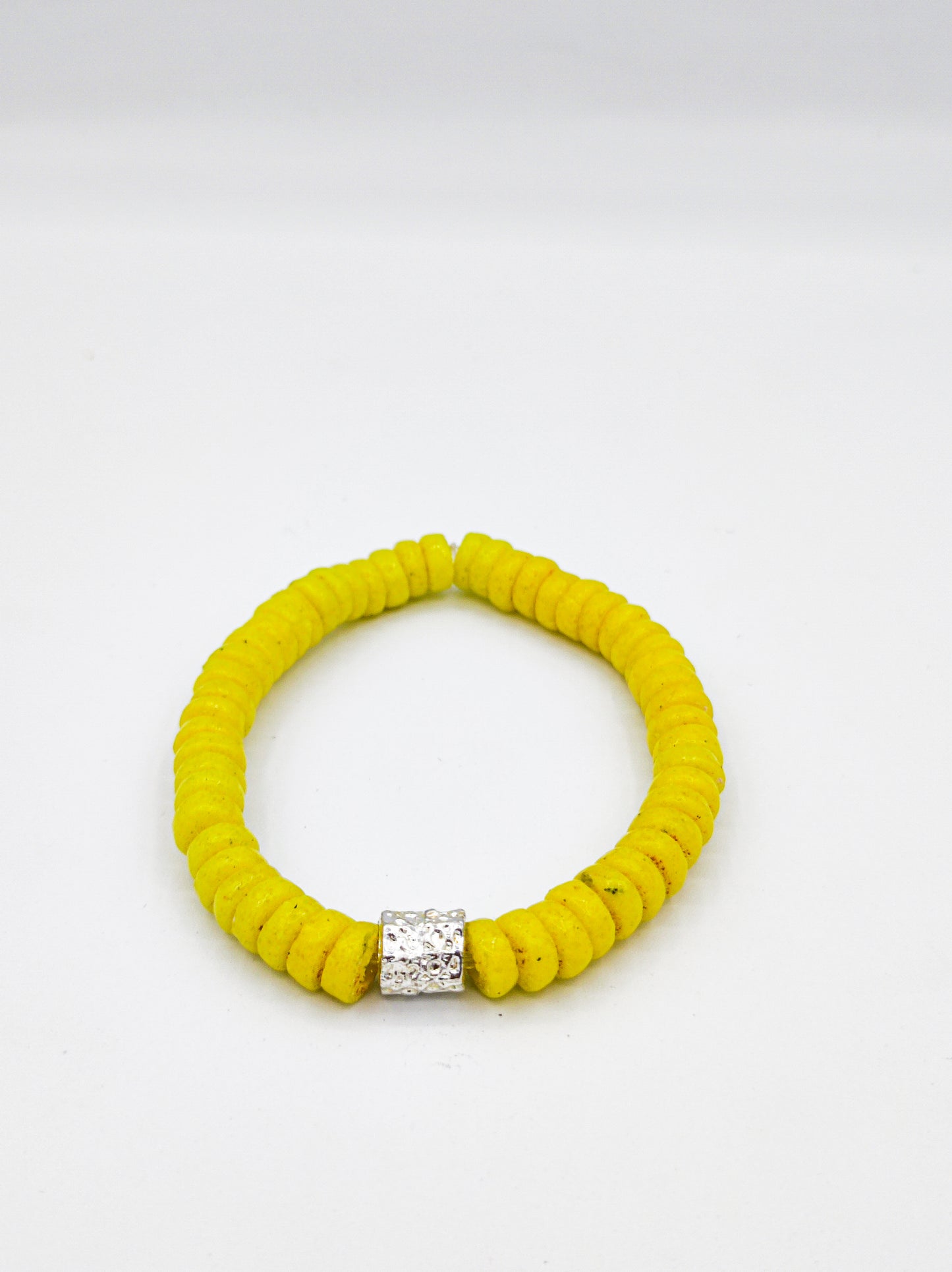CAMÉLÉON ARGENT - bracelet jaune fluo- perles africaines krobo