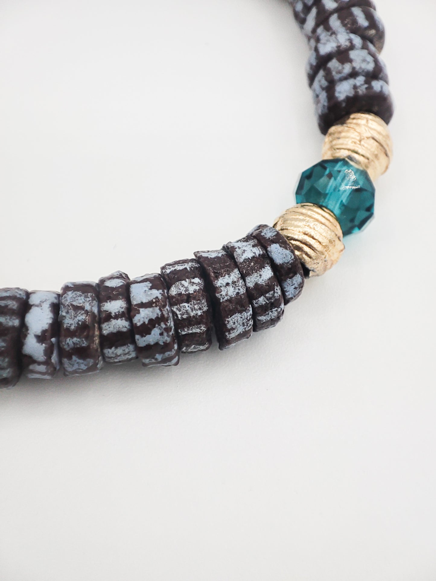 GNONLIVI- azul cielo- Cuentas krobo africanas