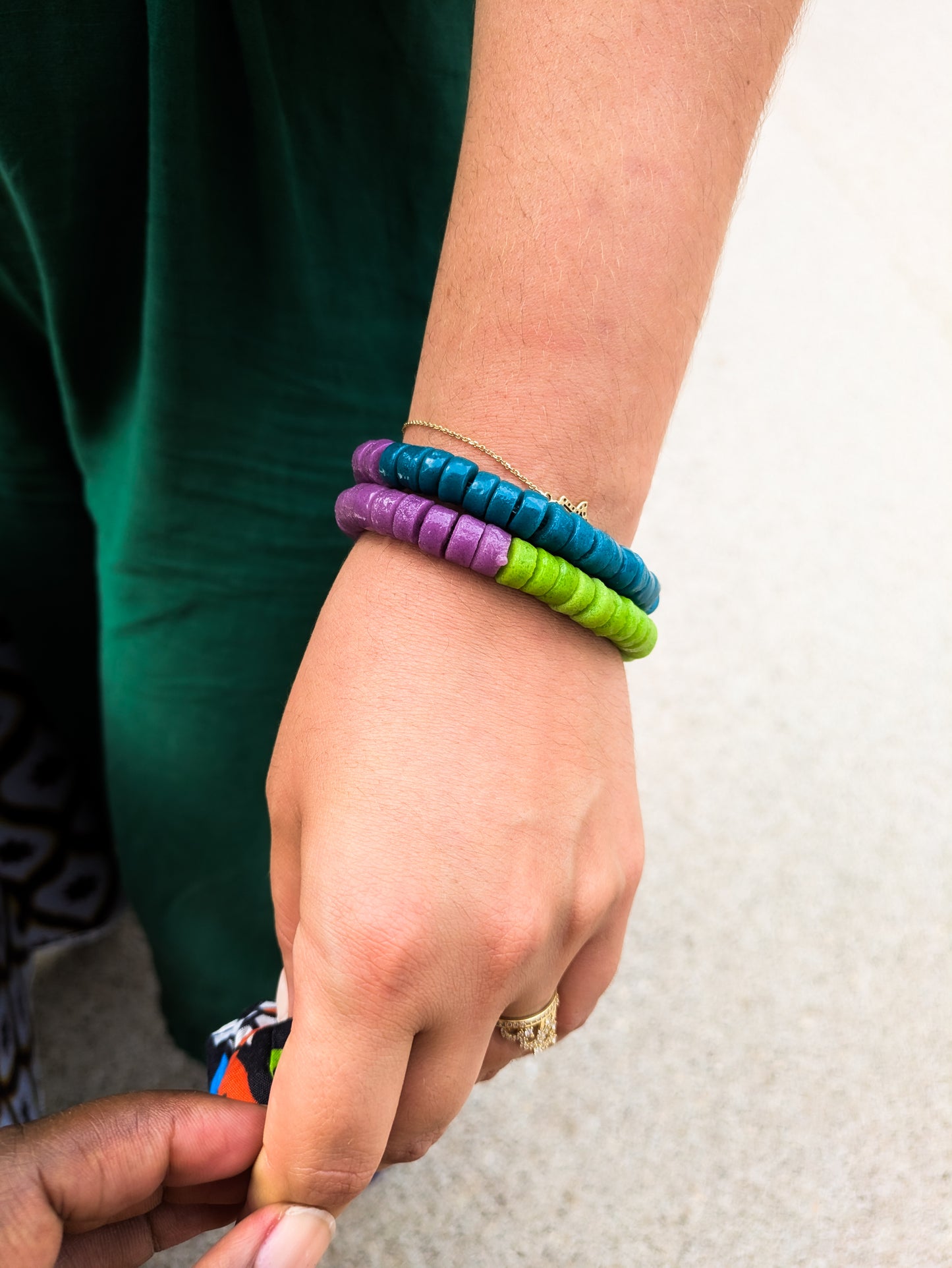 ÉCLECTIQUE- Bracelet bicolore - vert / violet