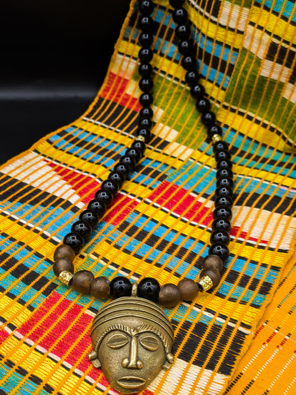 APOGÉE - collar de cabeza negra- cuentas krobo medianas africanas