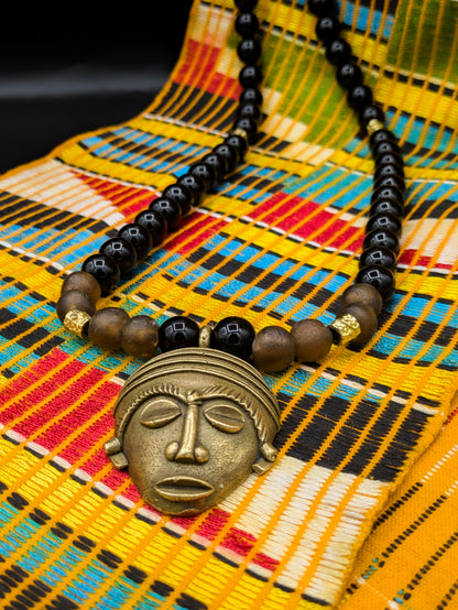 APOGÉE - collar de cabeza negra- cuentas krobo medianas africanas
