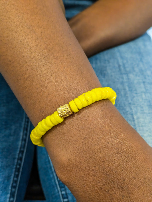 CAMÉLÉON DORÉ - bracelet jaune fluo- perles africaines krobo
