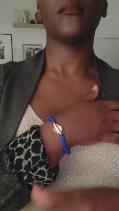 CAMÉLÉON- Bracelet bleu roi- perles africaines krobo