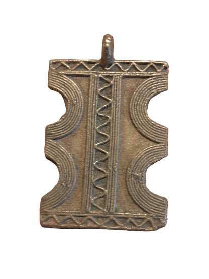 Pendentif en Bronze – Artisanal et Authentique ( n°2 )
