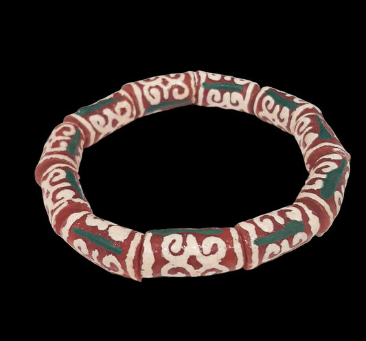 ALVÉOLE.                  bracelet rouge et beige
