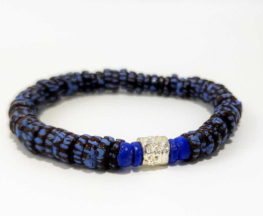 GNONLIVI- Bracelet bleu argenté en perles Krobo