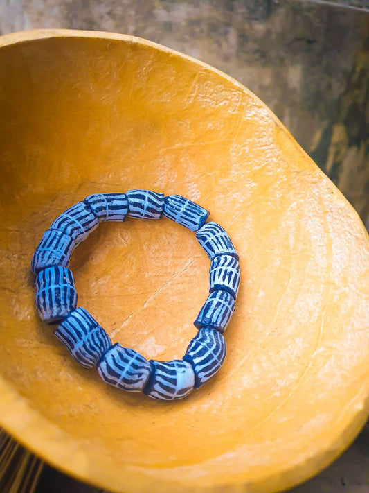 COSMIC- pulsera- Cuentas krobo africanas